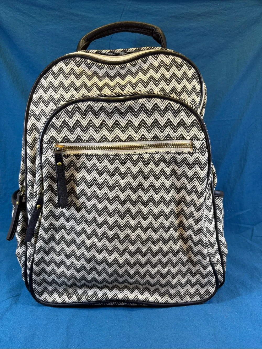 Madden Girl Black & White Chevron Travel Backpack with side, & 2 front pockets